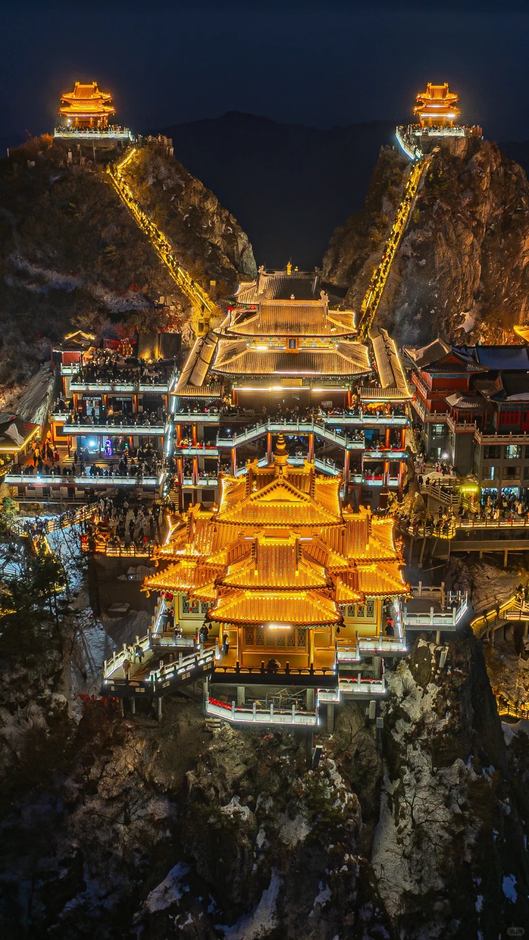 _5_随波逐流航拍_老君山-来自52tours 我爱旅游网